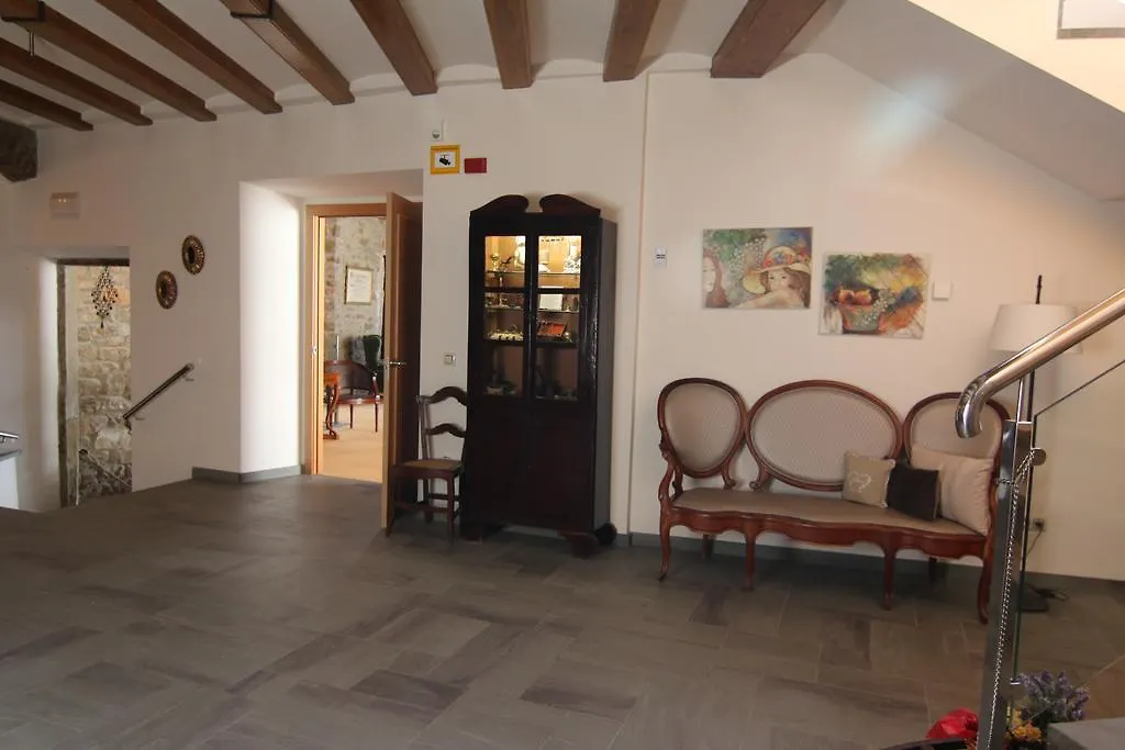 Hostal Palouet De Segarra Masoteras 0*,