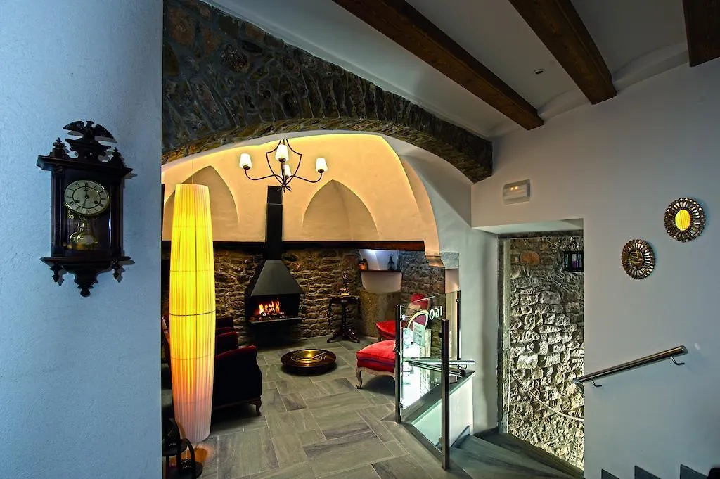 Hostal Palouet De Segarra Masoteras Hotel