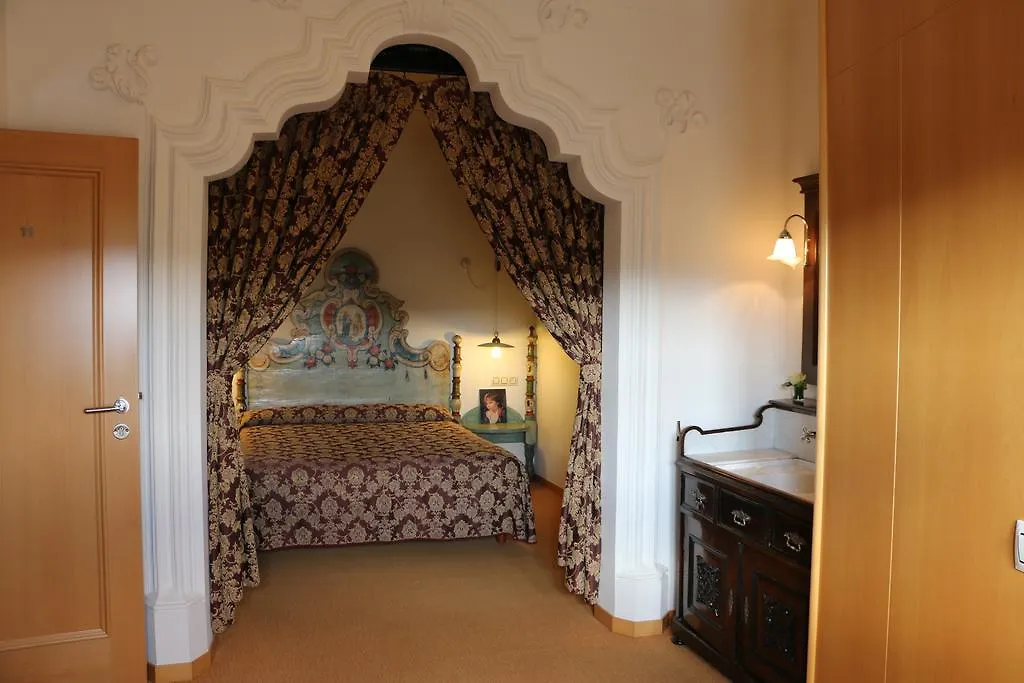 Hostal Palouet De Segarra Masoteras 0*,  Spain