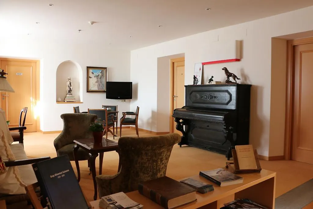 Hostal Palouet De Segarra Masoteras Hotel